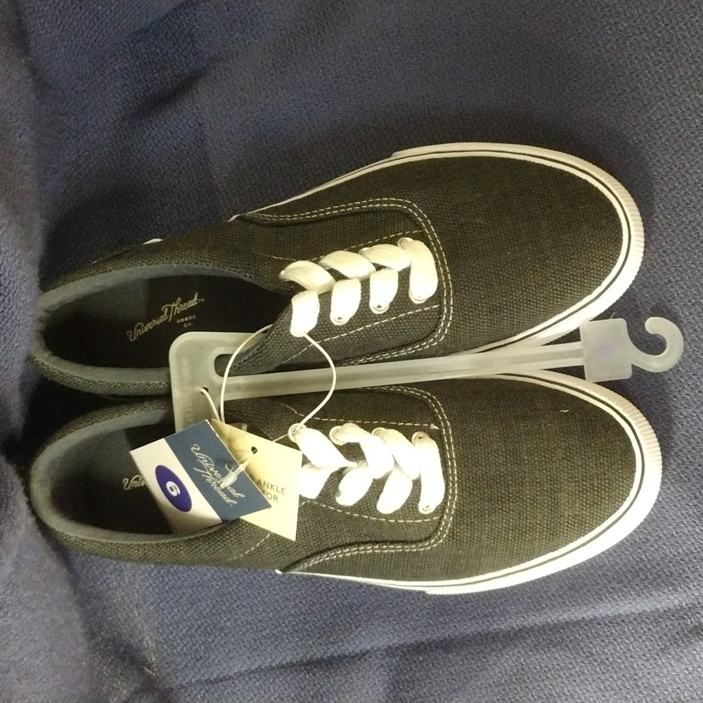 Universal Thread Womens Shoes Black Size 6 New